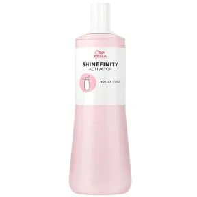 Wella Shinefinity Activator Bottle Application 2% 1 Litre